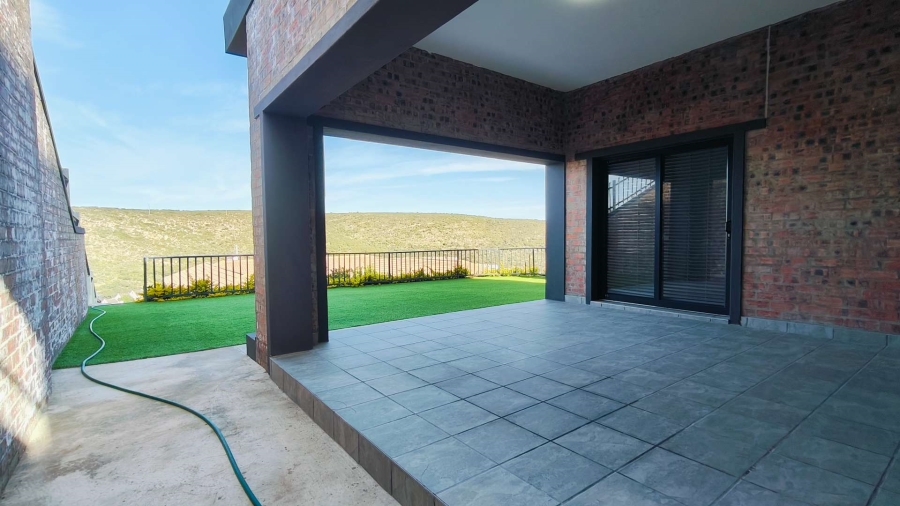 To Let 3 Bedroom Property for Rent in Island View Western Cape